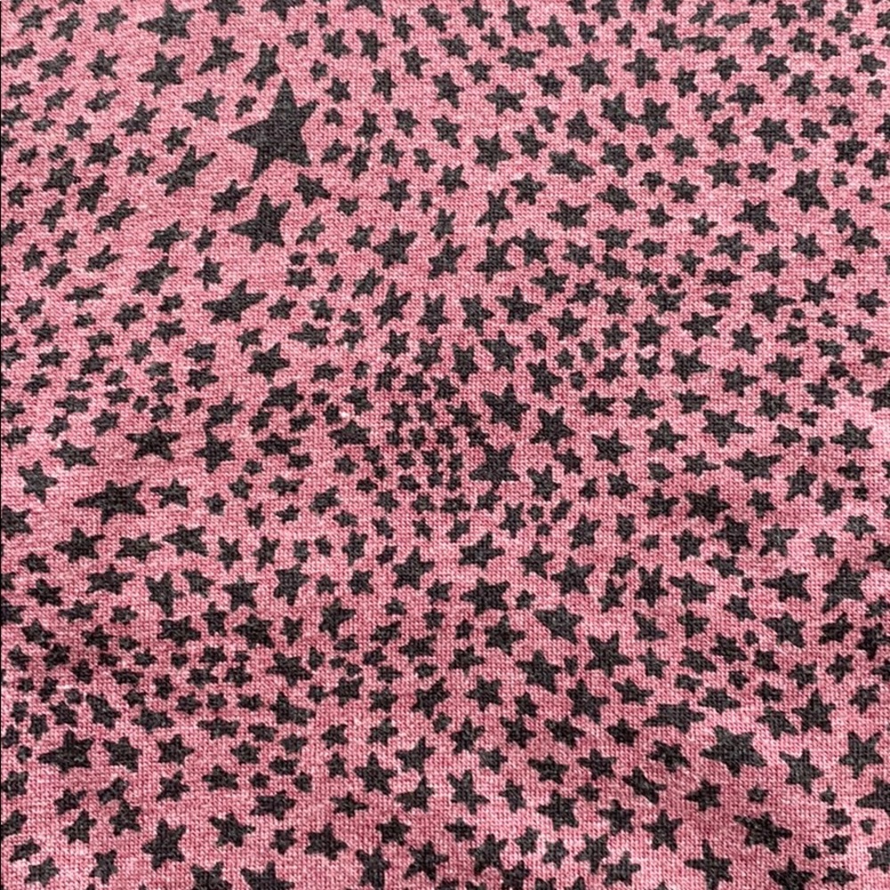 Star Pullover - Picture 6 of 6